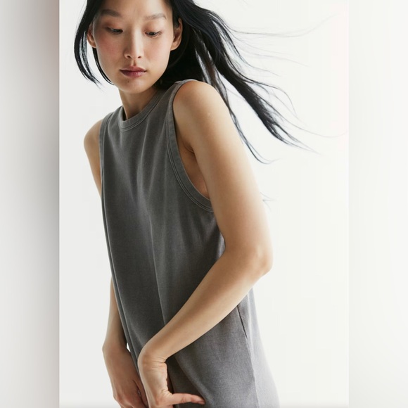 H&M The Ribbed Midi Dress in Grey, size Medium - Picture 7 of 16